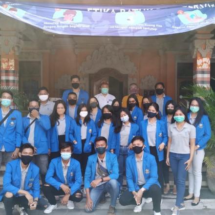 Penutupan Kegiatan KKN PPM Universitas Warmadewa di Desa Padangsambian Kaja