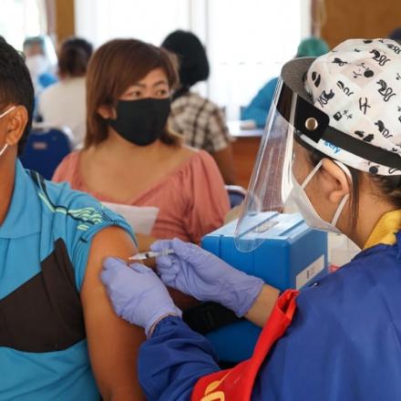 Desa Padangsambian Kaja Telah Fasilitasi Vaksinasi COVID-19 kepada 6.220 Warga